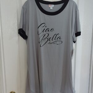NWT LuLaRoe Liv Gray and Black Graphic Tee 2x
